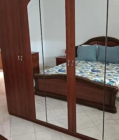 Grazioso Bilocale Con Veranda Apartment